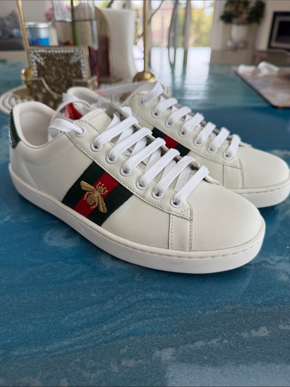 Gucci White Leather Sneakers with Red and Green Stripe and Gold Bee 37.5